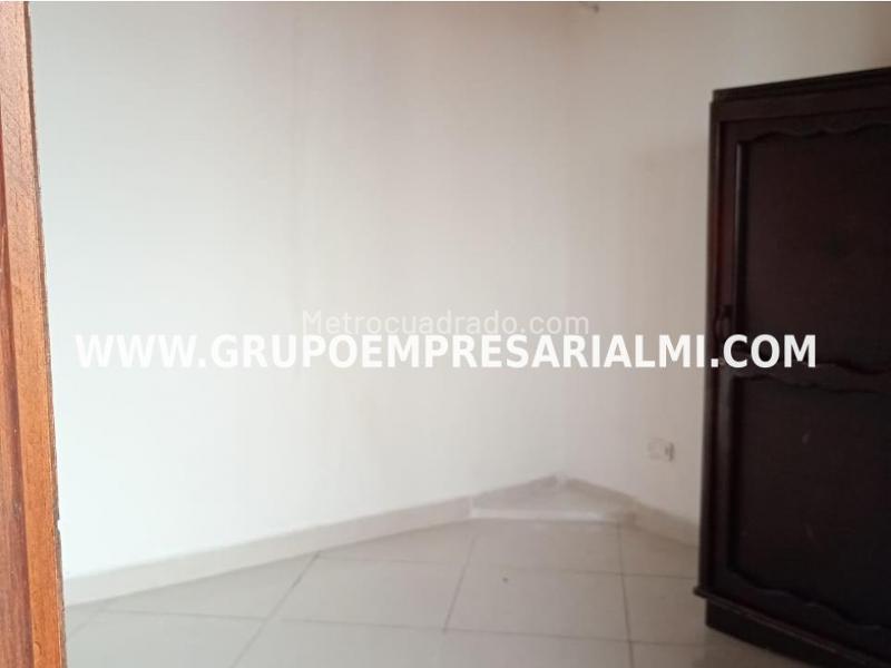 Espectacular Apartamento de 3 Alcobas en La América - 4