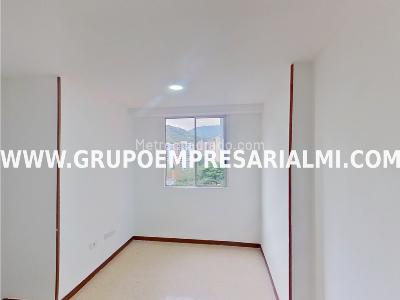 Apartamento en venta en Belen, Medellín · foto 7 de 18