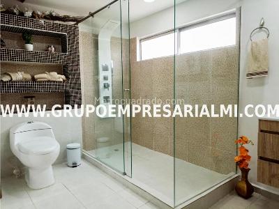 Apartamento de 4 alcobas en arriendo en Belen, Medellín, 164 m² · foto 16 de 16