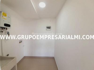 Apartamento de 3 alcobas en venta en Santa Catalina, Itagüí, 83 m² · foto 14 de 20