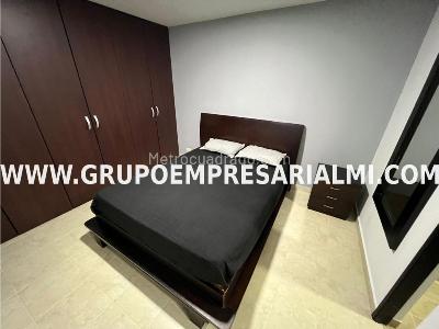 Apartamento de 3 alcobas en arriendo en El Poblado, Medellín, 68 m² · foto 7 de 10