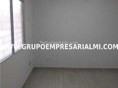Apartamento de 3 alcobas en arriendo en La America, Medellín, 90 m² · foto 11 de 20