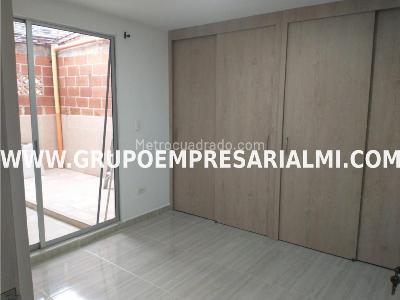 Apartamento de 3 alcobas en arriendo en La America, Medellín, 90 m² · foto 13 de 20