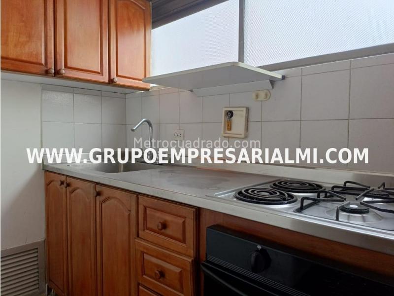Fabulous 2BR Apartment in La Castellana - 4