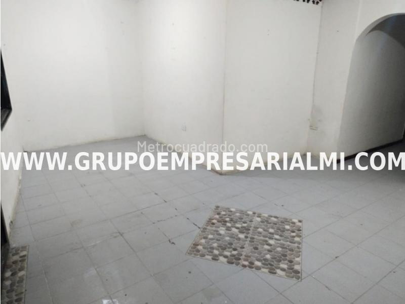 Casa de 3 Alcobas con Red de Gas en Robledo (Piso 1) - 4