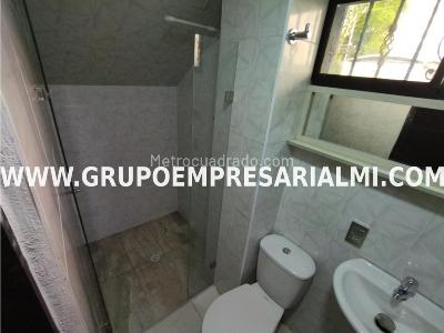 Casa de 3 alcobas en venta en San Antonio, Medellín, 224 m² · foto 16 de 19