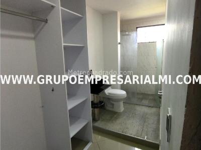 Casa de 3 alcobas en venta en San Antonio, Medellín, 224 m² · foto 17 de 19