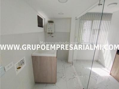 Apartamento de 2 alcobas en arriendo en El Poblado, Medellín, 90 m² · foto 10 de 14