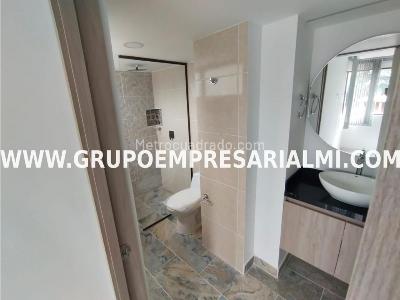 Apartamento de 2 alcobas en arriendo en El Poblado, Medellín, 90 m² · foto 12 de 14