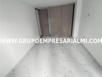 Apartamento de 2 alcobas en arriendo en El Poblado, Medellín, 90 m² · foto 7 de 14