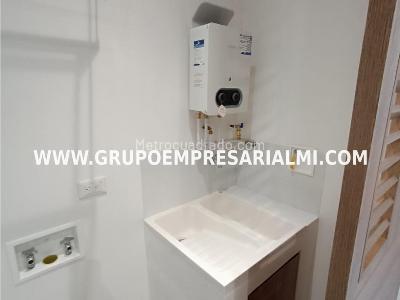 Apartaestudio en arriendo en El Poblado, Medellín, 49 m² · foto 18 de 20