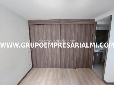 Apartamento en venta en Robledo, Medellín · foto 10 de 15