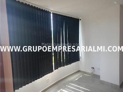 Apartamento de 2 alcobas en venta en Los Colores, Medellín, 57 m² · foto 10 de 13