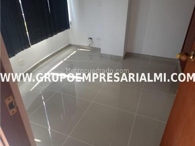 Apartamento de 2 alcobas en venta en Los Colores, Medellín, 57 m² · foto 11 de 13