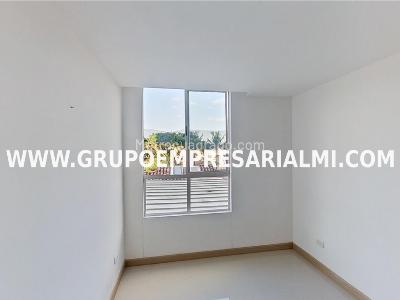 Apartamento en venta en Santa Catalina, Itagüí · foto 9 de 15
