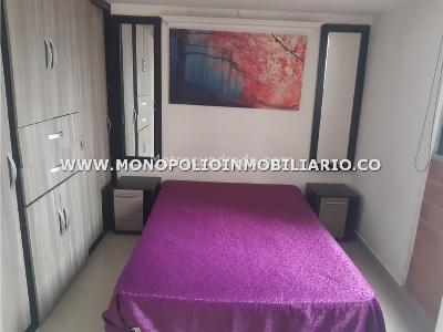 Apartaestudio en arriendo en Prado Centro, Medellín, 30 m² · foto 3 de 6