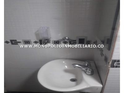 Casa de 5 alcobas en venta en Robledo, Medellín, 159 m² · foto 18 de 20