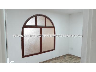 Casa de 5 alcobas en venta en Robledo, Medellín, 159 m² · foto 19 de 20