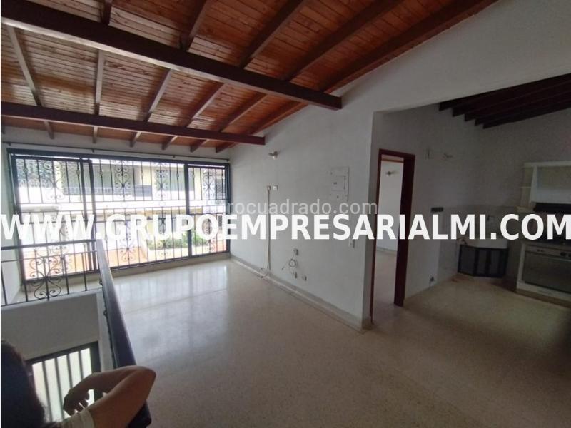 Apartamento de 3 Alcobas en Belén, Segundo Piso - 9