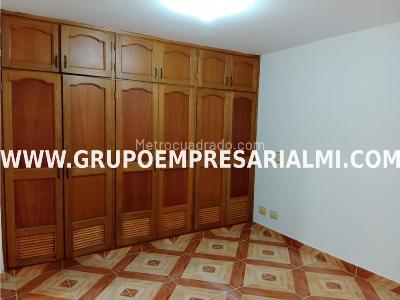 Apartamento de 3 alcobas en venta en Entreamigos, Sabaneta, 83 m² · foto 7 de 20