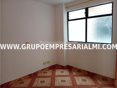 Apartamento de 3 alcobas en venta en Entreamigos, Sabaneta, 83 m² · foto 10 de 20