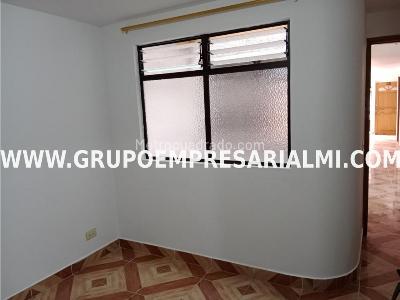 Apartamento de 3 alcobas en venta en Entreamigos, Sabaneta, 83 m² · foto 12 de 20