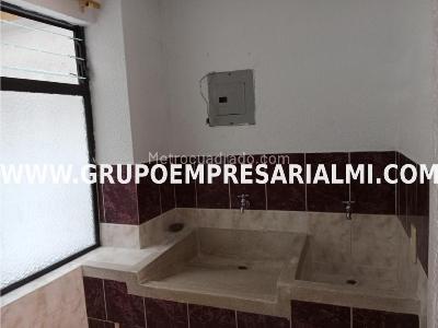 Apartamento de 3 alcobas en venta en Entreamigos, Sabaneta, 83 m² · foto 14 de 20