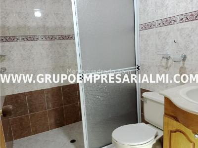 Apartamento de 3 alcobas en venta en Entreamigos, Sabaneta, 83 m² · foto 16 de 20