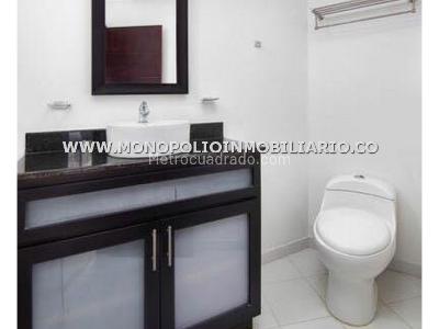 Apartamento de 4 alcobas en arriendo en Lalinde, Medellín, 205 m² · foto 11 de 12