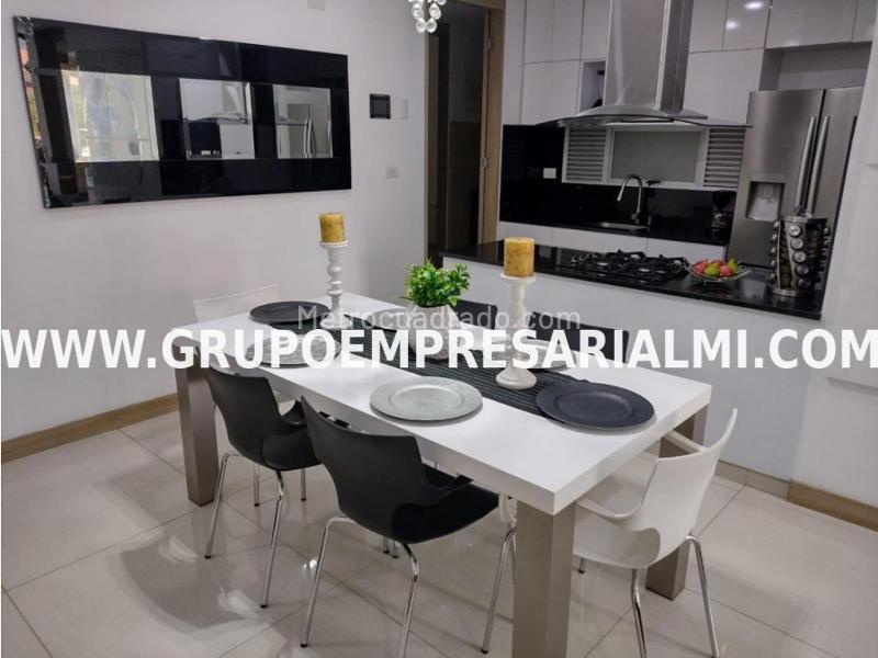 Apartamento Fantástico de 3 Alcobas en Laureles con Gran Vista - 3