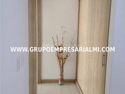 Apartamento en arriendo en Laureles, Medellín · foto 18 de 20