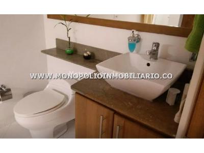 Apartamento de 4 alcobas en venta en Betania, Sabaneta, 258 m² · foto 5 de 7
