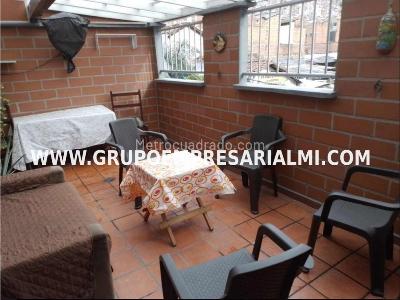 Apartamento de 2 alcobas en venta en Bombona, Medellín, 68 m² · foto 15 de 16