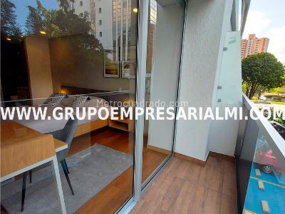 Apartamento de 2 alcobas en venta en El Poblado, Medellín, 71 m² · foto 13 de 14