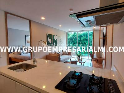 Apartamento de 2 alcobas en venta en El Poblado, Medellín, 71 m² · foto 2 de 14