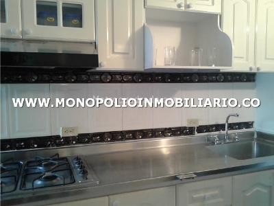 Apartamento de 2 alcobas en arriendo en Colon, Medellín, 58 m² · foto 12 de 20