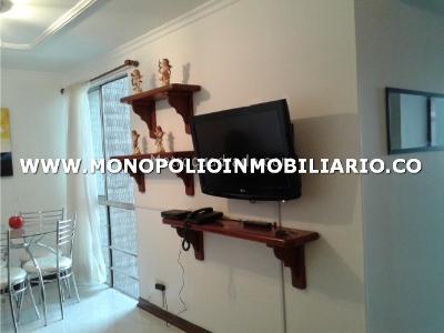 Apartamento de 2 alcobas en arriendo en Colon, Medellín, 58 m² · foto 2 de 20