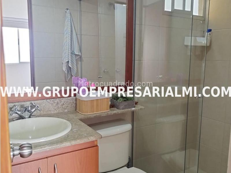 Beautiful Furnished 2BR Apartment in El Poblado - 9