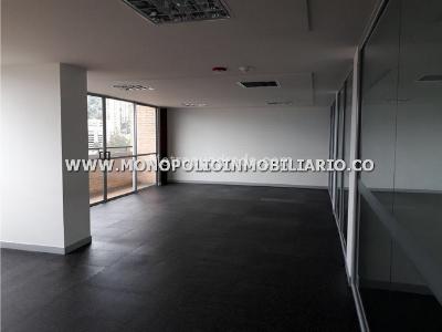 Apartaestudio en arriendo en El Poblado, Medellín, 62 m² · foto 11 de 11