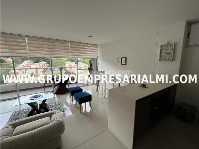 Apartamento de 2 alcobas en arriendo en El Poblado, Medellín, 68 m² · foto 3 de 11