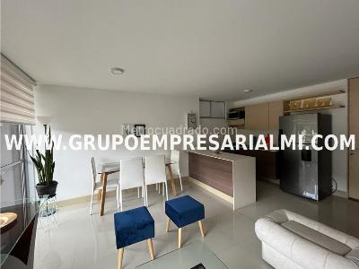 Apartamento de 2 alcobas en arriendo en El Poblado, Medellín, 68 m² · foto 4 de 11