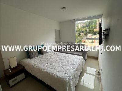 Apartamento de 2 alcobas en arriendo en El Poblado, Medellín, 68 m² · foto 5 de 11