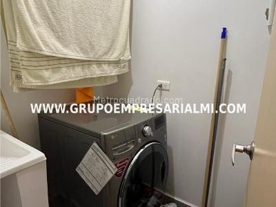 Apartamento de 2 alcobas en arriendo en El Poblado, Medellín, 68 m² · foto 7 de 11