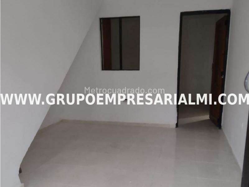 Casa de 1 Alcoba en Arriendo en Guayabal (Cocina Integral) - 5