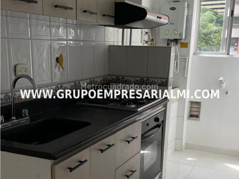 Magnificent 2BR Apartment with Modern Features in El Poblado