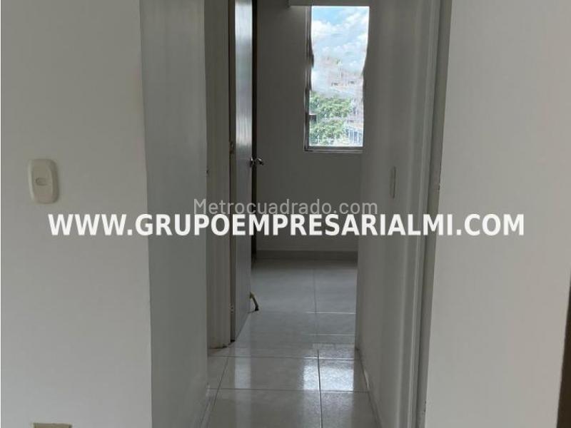 Magnificent 2BR Apartment with Modern Features in El Poblado - 2