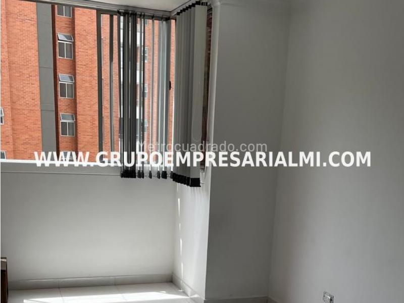 Magnificent 2BR Apartment with Modern Features in El Poblado - 5