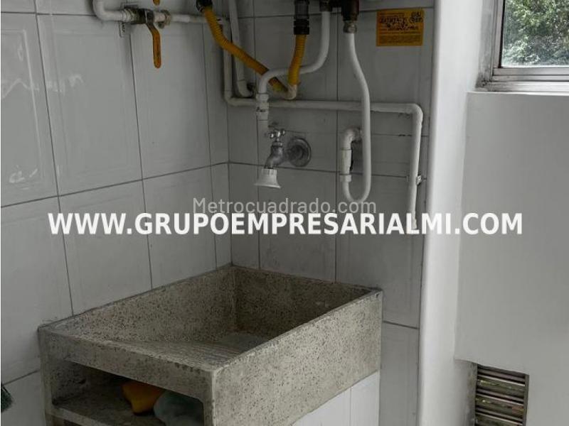 Magnificent 2BR Apartment with Modern Features in El Poblado - 7