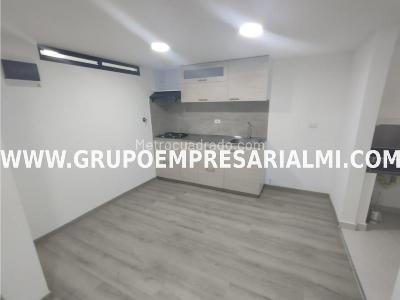Apartamento de 3 alcobas en venta en El Trianon, Envigado, 82 m² · foto 3 de 20