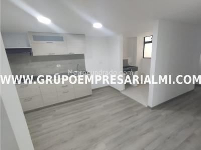 Apartamento de 3 alcobas en venta en El Trianon, Envigado, 82 m² · foto 4 de 20